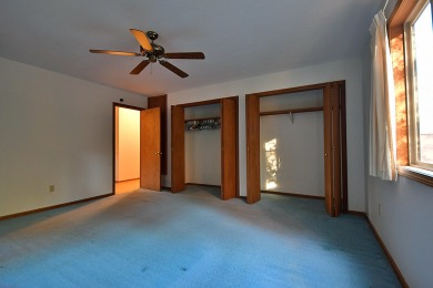 Enjoy golf course living with this charming 2-bedroom, 2-bath on Birch Pointe Golf Club in Michigan - for sale on GolfHomes.com, golf home, golf lot