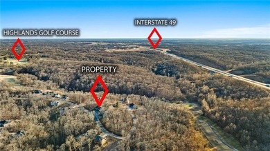 > A must-see 3-bedroom, 2-bath home featuring a desirable split on Bella Vista Country Club - Highlands in Arkansas - for sale on GolfHomes.com, golf home, golf lot