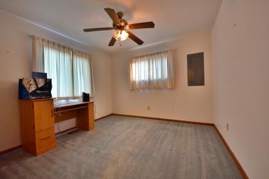 Enjoy golf course living with this charming 2-bedroom, 2-bath on Birch Pointe Golf Club in Michigan - for sale on GolfHomes.com, golf home, golf lot