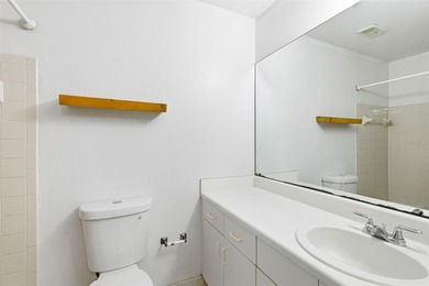 Under contract-accepting backup offers. One or more photo(s) has on St. Petersburg Country Club in Florida - for sale on GolfHomes.com, golf home, golf lot