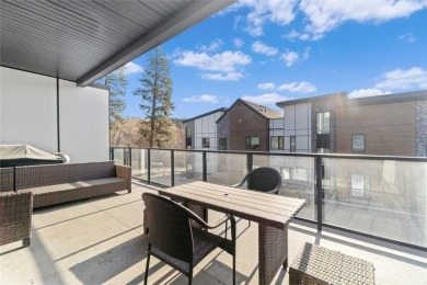 NO GST+ many upgrades. Lake living @ Shannon Lake + Golf. 3 on Shannon Lake Golf Couse in  - for sale on GolfHomes.com, golf home, golf lot