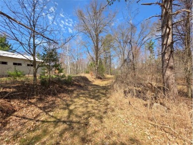 Welcome to 28811 Cr-H in Danbury -- where quality craftsmanship on Voyager Village Country Club - Voyager in Wisconsin - for sale on GolfHomes.com, golf home, golf lot