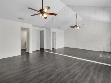 Waterfront Townhome on Lake Ray Hubbard! Located in the highly on Lakeside Village Golf Course in Texas - for sale on GolfHomes.com, golf home, golf lot