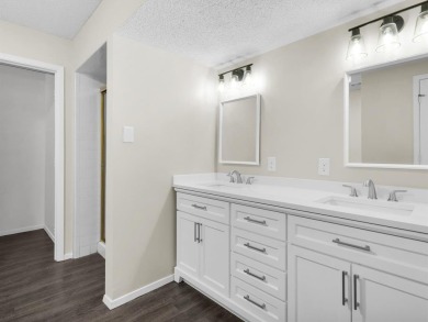 Waterfront Townhome on Lake Ray Hubbard! Located in the highly on Lakeside Village Golf Course in Texas - for sale on GolfHomes.com, golf home, golf lot
