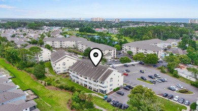 Move-in ready and recently updated, this efficiency condo in the on Possum Trot Golf Course in South Carolina - for sale on GolfHomes.com, golf home, golf lot
