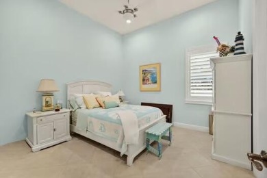 Your serene garden home awaits. Fabulous value for a single on Frenchmans Reserve in Florida - for sale on GolfHomes.com, golf home, golf lot