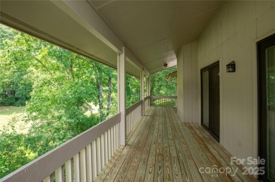 Charming Mountain Retreat: 3-Bedroom Condo with Stunning Views! on Glen Cannon Country Club in North Carolina - for sale on GolfHomes.com, golf home, golf lot