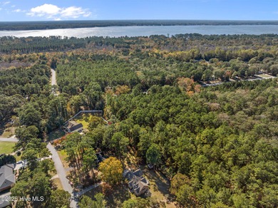 With many recent updates and curb appeal galore, this attractive on Washington Yacht and Country Club in North Carolina - for sale on GolfHomes.com, golf home, golf lot