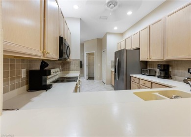 Beautifully maintained villa in Forest Glen Golf & Country Club! on Forest Glen Golf and Country Club in Florida - for sale on GolfHomes.com, golf home, golf lot