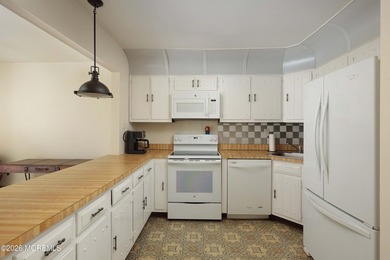 Welcome to Shadow Lake Village. The only 55+ community in on Shadow Lake Village in New Jersey - for sale on GolfHomes.com, golf home, golf lot