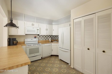 Welcome to Shadow Lake Village. The only 55+ community in on Shadow Lake Village in New Jersey - for sale on GolfHomes.com, golf home, golf lot