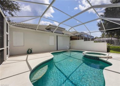 Beautifully maintained villa in Forest Glen Golf & Country Club! on Forest Glen Golf and Country Club in Florida - for sale on GolfHomes.com, golf home, golf lot