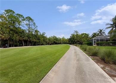 Beautifully maintained villa in Forest Glen Golf & Country Club! on Forest Glen Golf and Country Club in Florida - for sale on GolfHomes.com, golf home, golf lot