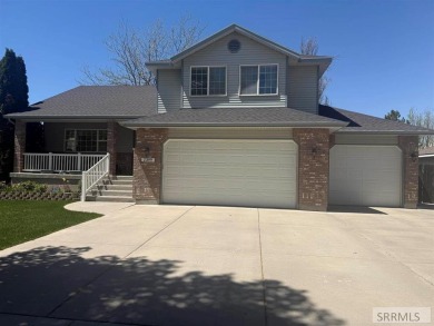 Welcome to your dream Highland home! This charming residence on Highland Golf Course in Idaho - for sale on GolfHomes.com, golf home, golf lot
