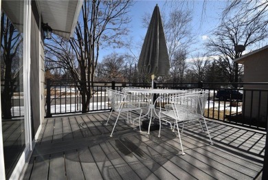 Super clean, immaculately maintained 3 bed, 2 bath split-level on Stones Throw Golf Course in Minnesota - for sale on GolfHomes.com, golf home, golf lot