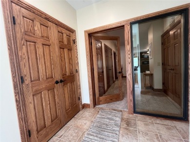 Stunning 3 bedroom condo in prime location!  Experience the on Hidden Valley Golf Club in Pennsylvania - for sale on GolfHomes.com, golf home, golf lot