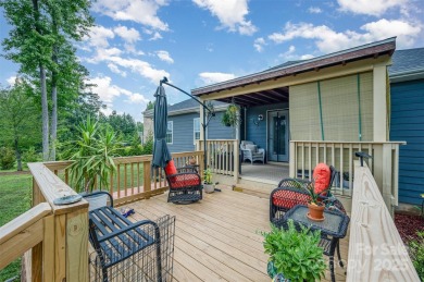 Well maintained ranch with split bedroom floor plan in the on Red Bridge Golf and Country Club in North Carolina - for sale on GolfHomes.com, golf home, golf lot