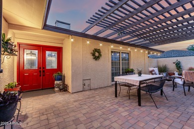 This home is awesome! Recently renovated with top-quality on Sun City Lakes West and East in Arizona - for sale on GolfHomes.com, golf home, golf lot