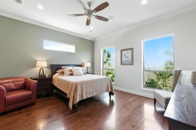 Located in the wonderful Brownstones of Las Colinas, this on Las Colinas Country Club in Texas - for sale on GolfHomes.com, golf home, golf lot