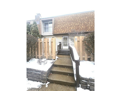 Welcome home to 6466 Concord Dr. in Concord Square on Ridgewood Golf Course in Ohio - for sale on GolfHomes.com, golf home, golf lot