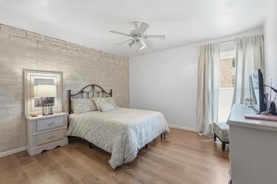 Move-in ready home in the heart of Mansfield! This beautifully on Walnut Creek Country Club in Texas - for sale on GolfHomes.com, golf home, golf lot