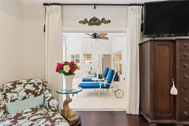 THIS IS A BEAUTIFULLY UPDATED, LUXURIOUS HOME IN PRESTIGIOUS OAK on Oak Grove Island Golf and Country Club in Georgia - for sale on GolfHomes.com, golf home, golf lot