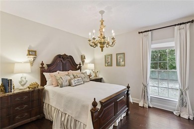 THIS IS A BEAUTIFULLY UPDATED, LUXURIOUS HOME IN PRESTIGIOUS OAK on Oak Grove Island Golf and Country Club in Georgia - for sale on GolfHomes.com, golf home, golf lot