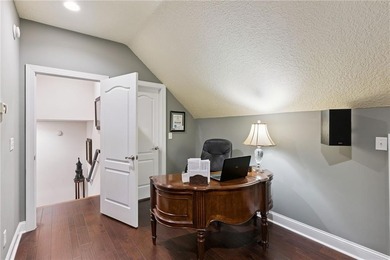 THIS IS A BEAUTIFULLY UPDATED, LUXURIOUS HOME IN PRESTIGIOUS OAK on Oak Grove Island Golf and Country Club in Georgia - for sale on GolfHomes.com, golf home, golf lot