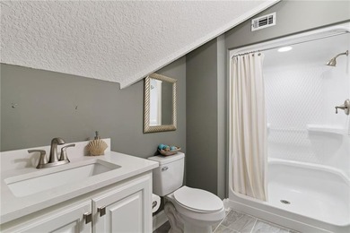 THIS IS A BEAUTIFULLY UPDATED, LUXURIOUS HOME IN PRESTIGIOUS OAK on Oak Grove Island Golf and Country Club in Georgia - for sale on GolfHomes.com, golf home, golf lot