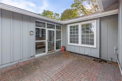 Welcome to this inviting ranch-style, single-level townhome with on Leawood South Country Club in Kansas - for sale on GolfHomes.com, golf home, golf lot