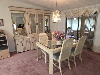 Brookridge Community -DOUBLE LOT! 2 Bedroom Golf Course Home on Brookridge Country Club in Florida - for sale on GolfHomes.com, golf home, golf lot