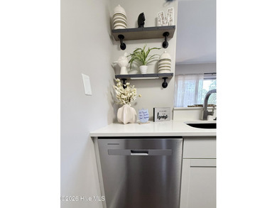 Completely Furnished Pinehurst Condo - Move-In Ready on Pinehurst Resort and Country Club in North Carolina - for sale on GolfHomes.com, golf home, golf lot