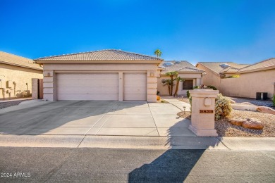 Exceptional home in Sun Lakes Oakwood community.  This on Oakwood Golf Club  in Arizona - for sale on GolfHomes.com, golf home, golf lot