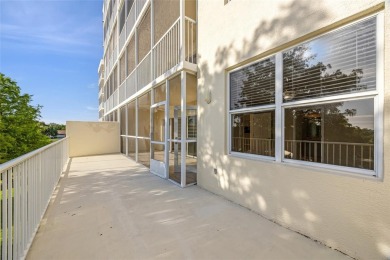 One or more photo(s) has been virtually staged. Welcome to on East Bay Golf Club in Florida - for sale on GolfHomes.com, golf home, golf lot