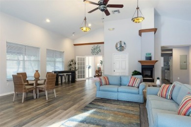 One or more photo(s) has been virtually staged. Welcome to on East Bay Golf Club in Florida - for sale on GolfHomes.com, golf home, golf lot
