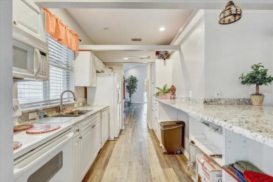 One or more photo(s) has been virtually staged. Welcome to on East Bay Golf Club in Florida - for sale on GolfHomes.com, golf home, golf lot