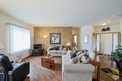 This spacious Wimbledon model located in Carillon's 55+ adult on The Links at Carillon in Illinois - for sale on GolfHomes.com, golf home, golf lot