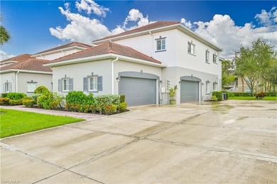 STUNNING, SPACIOUS 2ND-FLOOR END UNIT BOASTING NEARLY 2,000 on Gateway Golf and Country Club in Florida - for sale on GolfHomes.com, golf home, golf lot
