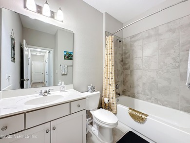 5 bedroom 3 full bath home on a convenient cul de sac location on Golf Club At South Hampton in Florida - for sale on GolfHomes.com, golf home, golf lot