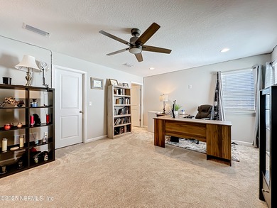 5 bedroom 3 full bath home on a convenient cul de sac location on Golf Club At South Hampton in Florida - for sale on GolfHomes.com, golf home, golf lot