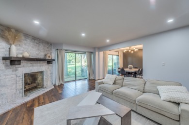 Fully renovated 3 bedroom,2.5 bathroom townhouse with golf on Old Orchard Country Club in Illinois - for sale on GolfHomes.com, golf home, golf lot