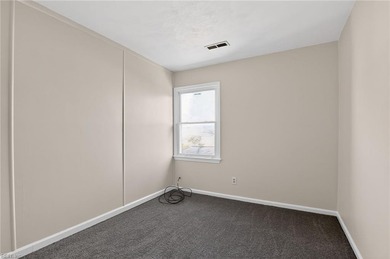 Beautifully maintained 3-bedroom, 2.5-bath townhouse located in on Kempsville Greens Municipal Golf Course in Virginia - for sale on GolfHomes.com, golf home, golf lot