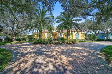 An exceptionally well maintained 4,012sf residence with 4 on The Oaks Club in Florida - for sale on GolfHomes.com, golf home, golf lot