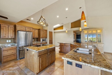 Beautiful townhome nestled in Prescott Resort Golf and Tennis on Antelope Hills Golf Courses in Arizona - for sale on GolfHomes.com, golf home, golf lot
