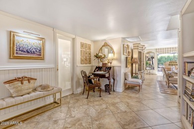 Beautifully renovated townhome in a prime Scottsdale location on Scottsdale Shadows in Arizona - for sale on GolfHomes.com, golf home, golf lot