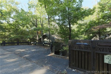 Looking for an affordable single family home in the coveted on The Oaks Golf Course in Missouri - for sale on GolfHomes.com, golf home, golf lot