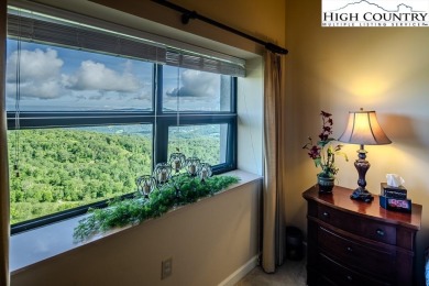 Long Range Views from this Sugar Top Condo. This unit is on Sugar Mountain Golf Course in North Carolina - for sale on GolfHomes.com, golf home, golf lot