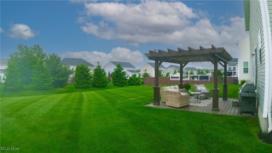 Welcome to this beautifully maintained 4-bedroom, 2.5-bath on Fox Meadow Country Club in Ohio - for sale on GolfHomes.com, golf home, golf lot