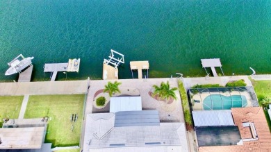 One or more photo(s) has been virtually staged. NO SHOES....NO on Gulf Harbors Golf Course in Florida - for sale on GolfHomes.com, golf home, golf lot