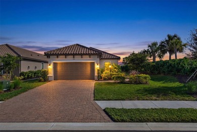 Under contract-accepting backup offers. RARE TURN-KEY on Esplanade Golf and Country at Lakewood Ranch in Florida - for sale on GolfHomes.com, golf home, golf lot